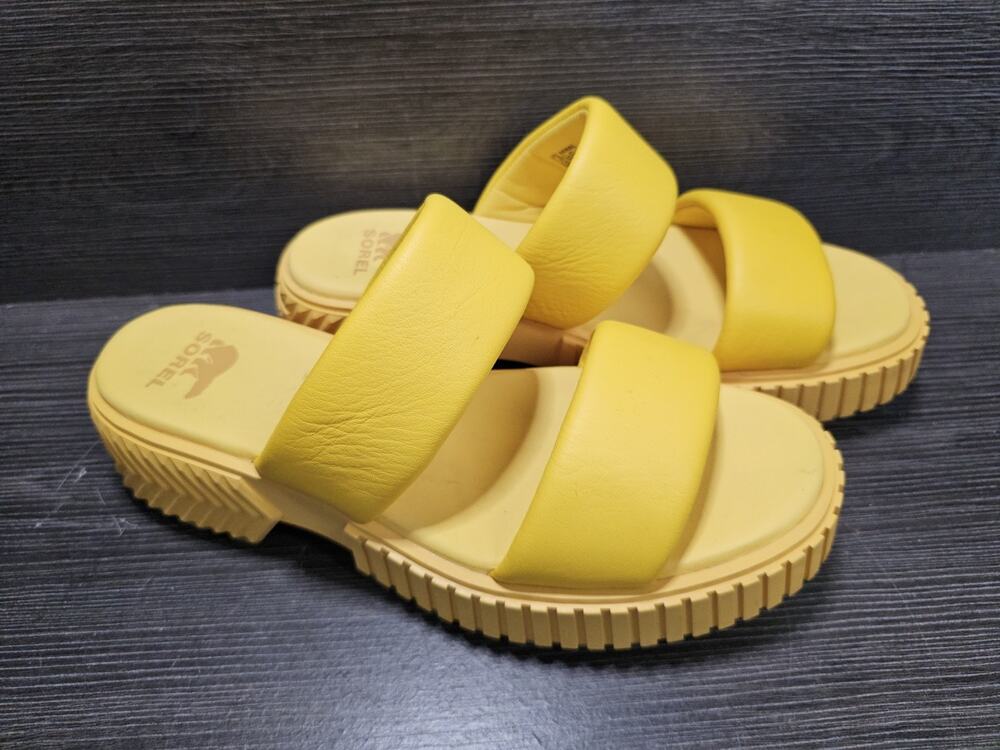 SOREL Dayspring Yellow Platform Slide Chunky Sandals Size 7.5 US / 38.5 EUR
